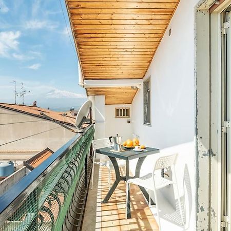 Un Passo Dal Mare Due Dall'Etna Giardini Naxos Ngoại thất bức ảnh